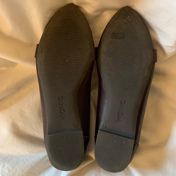 Vionic dark wine leather 'Savannah' penny loafers - Picture 5 of 9